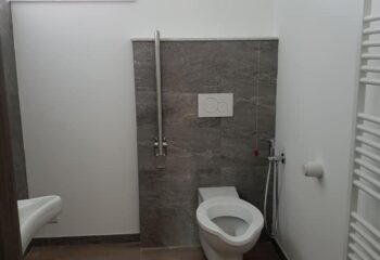 47010287_319083575485916_9053655549454843904_n